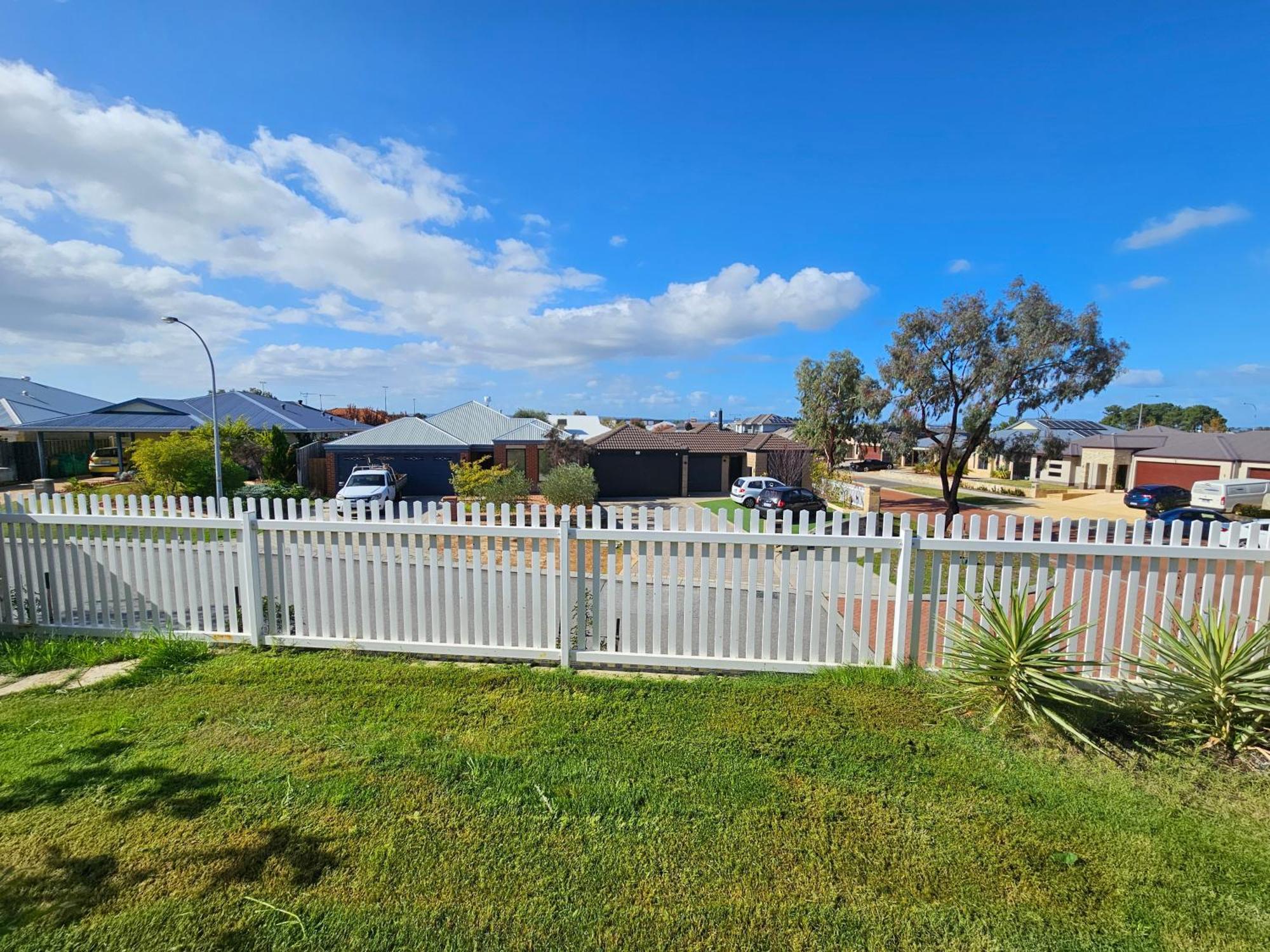 House In Ellenbrook *